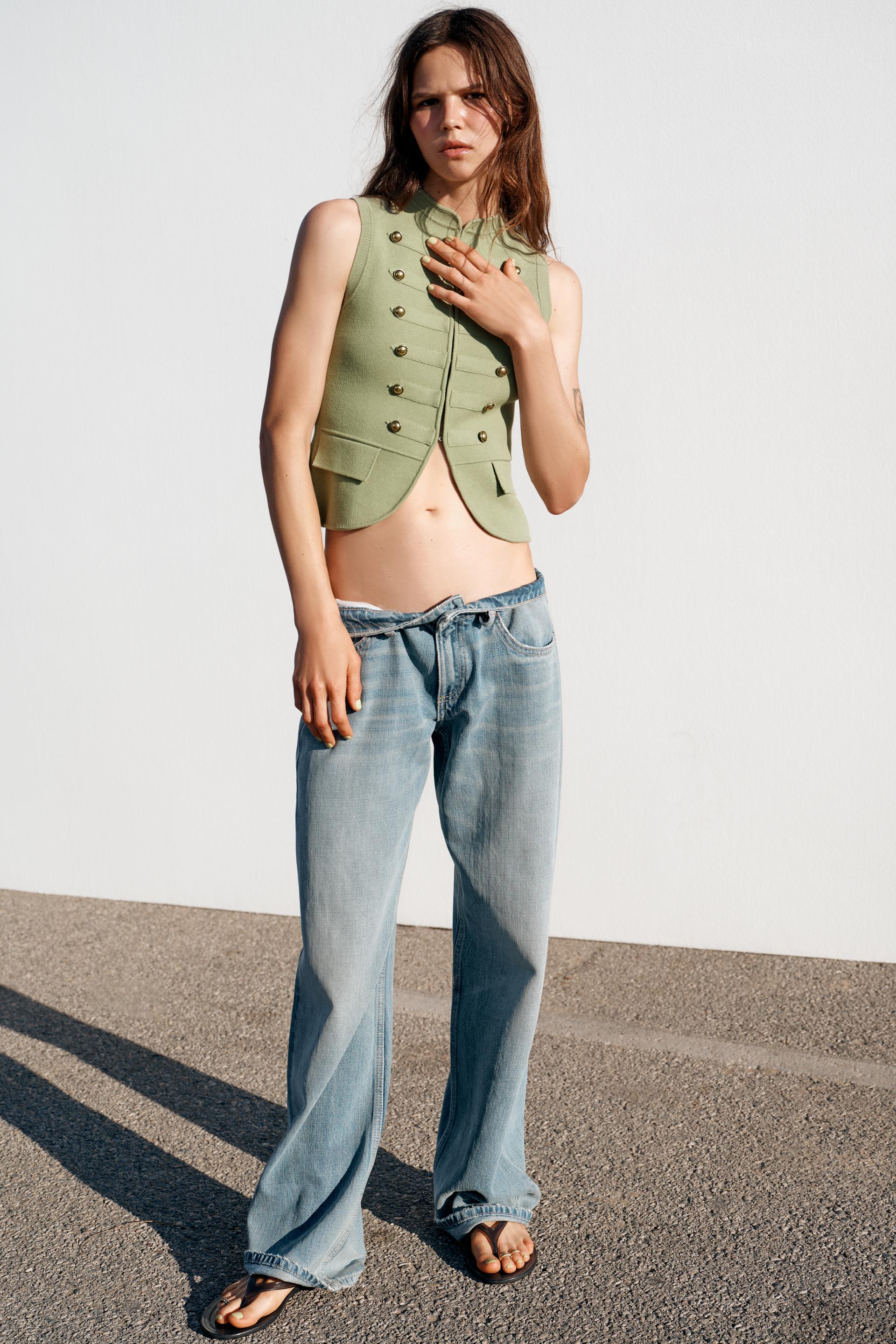 KNIT WAISTCOAT WITH FIREMAN CLASPS
